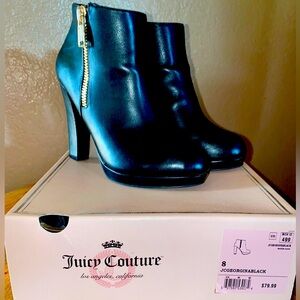 Juicy Couture L.A Black faux leather booties with outer cool gold zipper..